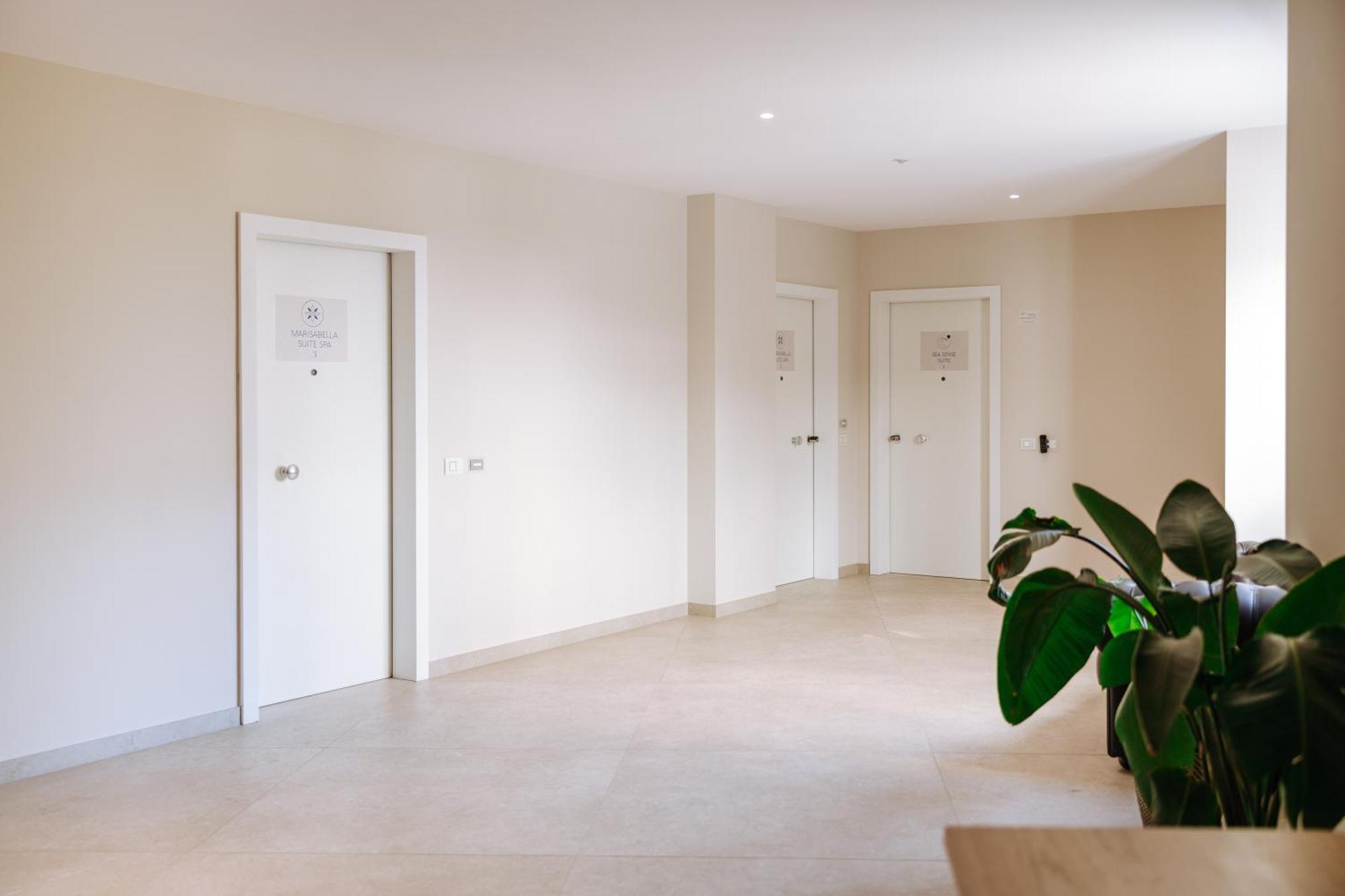 Sea Sense Suite 1 Барі Екстер'єр фото